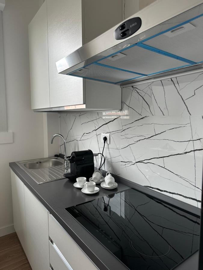 Bicocca Modern Apartment Milan Exterior photo